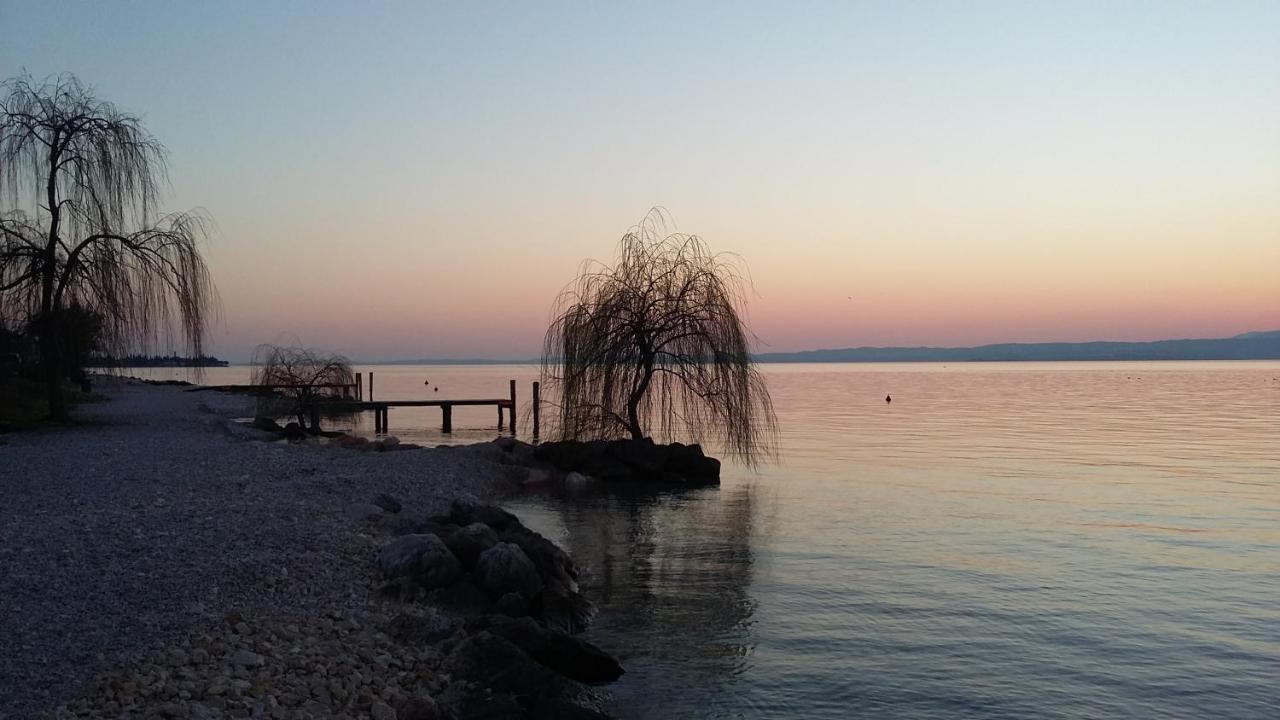 Casa Vacanze Al Borgo Villa Caprino Veronese Esterno foto